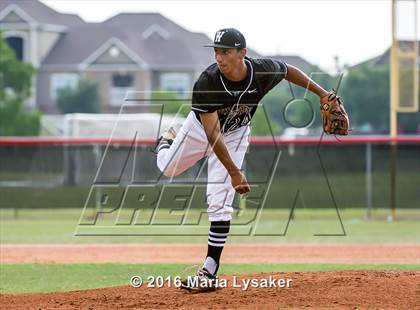 Thumbnail 1 in Langham Creek vs. Westside (UIL 6A Area Playoff) photogallery.