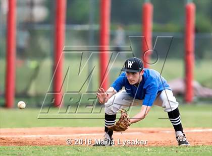 Thumbnail 2 in Langham Creek vs. Westside (UIL 6A Area Playoff) photogallery.