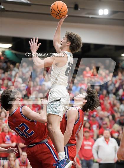 Thumbnail 1 in Mountain View vs Highland (AIA 6A Semifinal) photogallery.