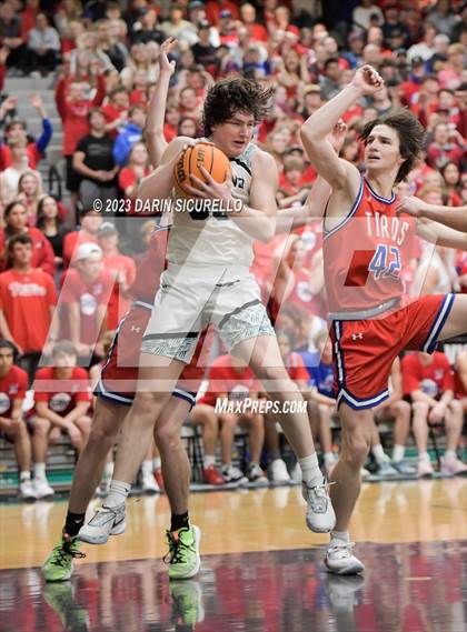 Thumbnail 3 in Mountain View vs Highland (AIA 6A Semifinal) photogallery.