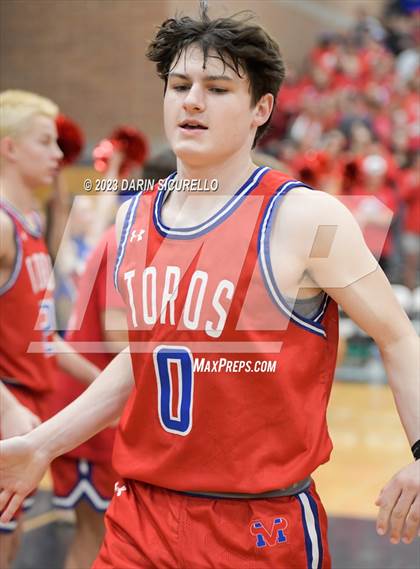 Thumbnail 2 in Mountain View vs Highland (AIA 6A Semifinal) photogallery.