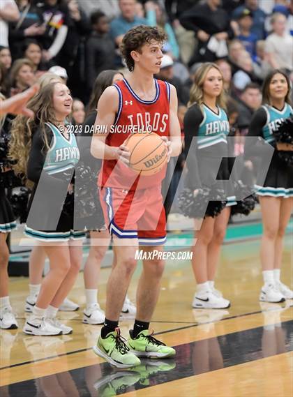 Thumbnail 1 in Mountain View vs Highland (AIA 6A Semifinal) photogallery.