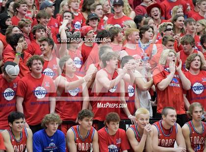 Thumbnail 1 in Mountain View vs Highland (AIA 6A Semifinal) photogallery.