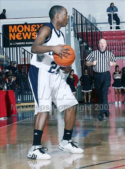Thumbnail 1 in Boys & Girls vs Lincoln (PSAL AA Semifinal) photogallery.