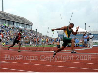 Thumbnail 1 in NYSPHSAA Championships (Boys Track Events, Day 1) photogallery.