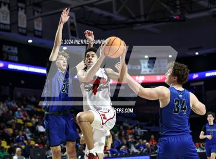 Thumbnail 1 in Tuscarora vs. Hampton (VHSL Class 4 State Final) photogallery.