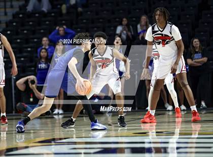 Thumbnail 1 in Tuscarora vs. Hampton (VHSL Class 4 State Final) photogallery.