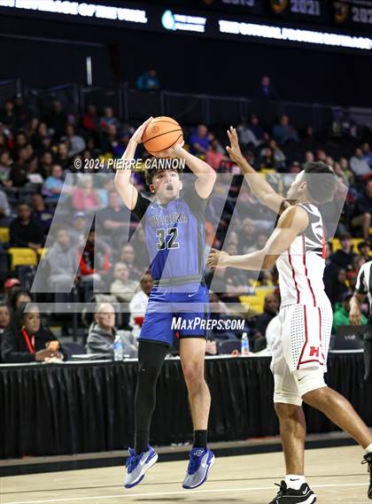 Thumbnail 3 in Tuscarora vs. Hampton (VHSL Class 4 State Final) photogallery.