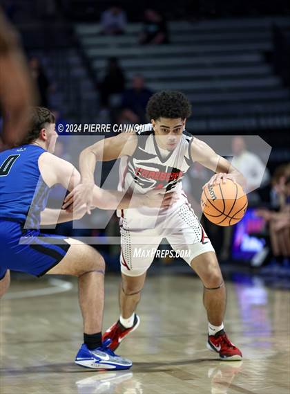 Thumbnail 1 in Tuscarora vs. Hampton (VHSL Class 4 State Final) photogallery.