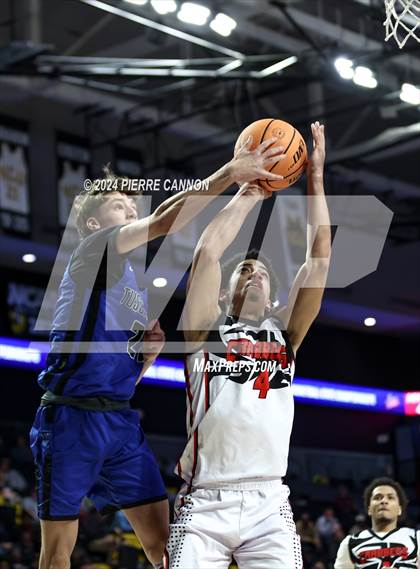 Thumbnail 3 in Tuscarora vs. Hampton (VHSL Class 4 State Final) photogallery.