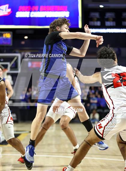 Thumbnail 2 in Tuscarora vs. Hampton (VHSL Class 4 State Final) photogallery.