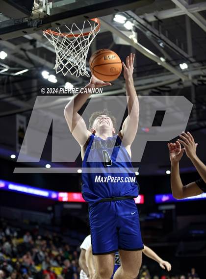 Thumbnail 2 in Tuscarora vs. Hampton (VHSL Class 4 State Final) photogallery.