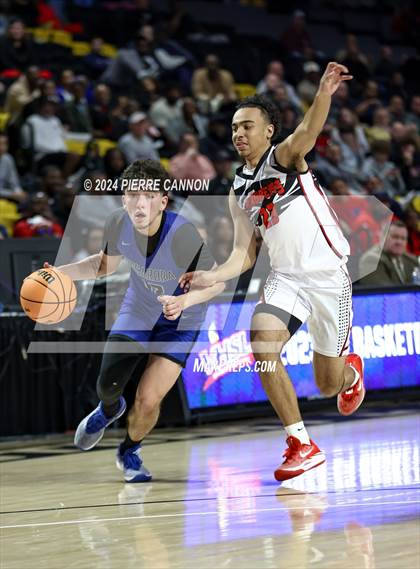 Thumbnail 1 in Tuscarora vs. Hampton (VHSL Class 4 State Final) photogallery.
