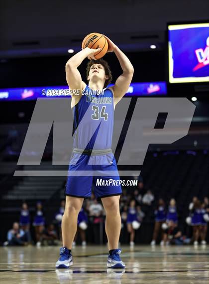 Thumbnail 3 in Tuscarora vs. Hampton (VHSL Class 4 State Final) photogallery.