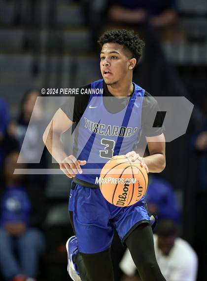 Thumbnail 1 in Tuscarora vs. Hampton (VHSL Class 4 State Final) photogallery.