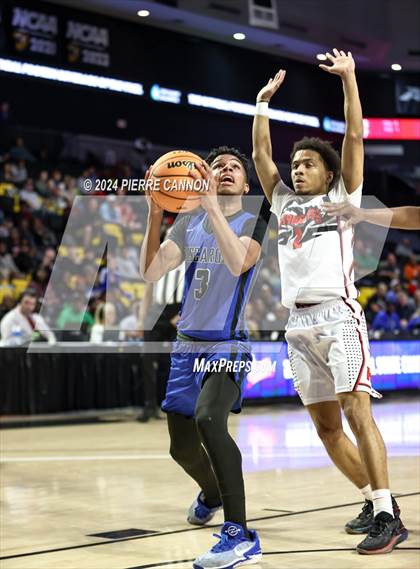 Thumbnail 1 in Tuscarora vs. Hampton (VHSL Class 4 State Final) photogallery.
