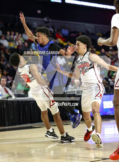 Thumbnail 2 in Tuscarora vs. Hampton (VHSL Class 4 State Final) photogallery.