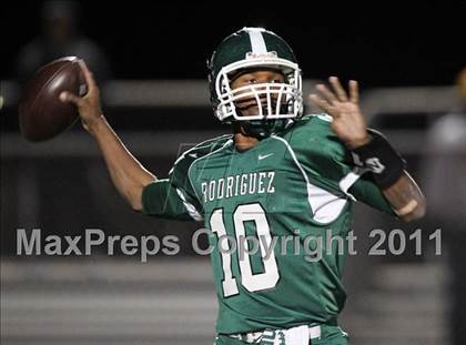 Thumbnail 2 in Vanden @ Rodriguez photogallery.