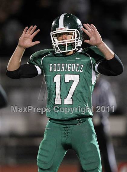 Thumbnail 2 in Vanden @ Rodriguez photogallery.
