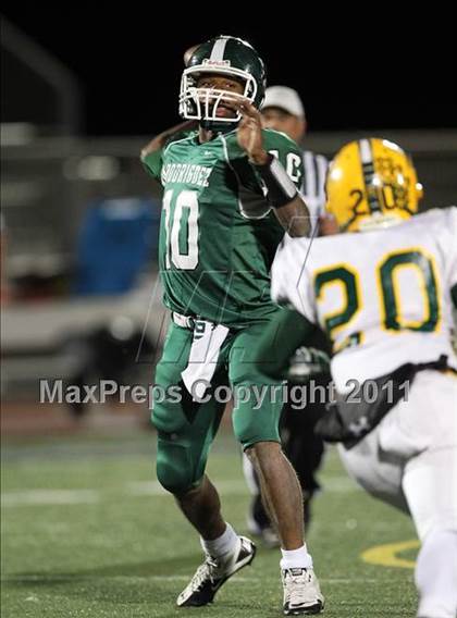 Thumbnail 1 in Vanden @ Rodriguez photogallery.