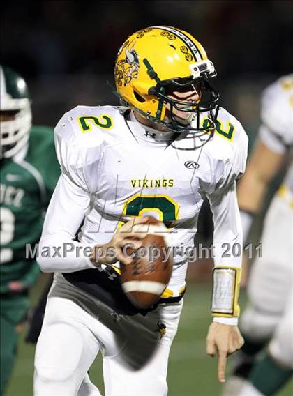 Thumbnail 3 in Vanden @ Rodriguez photogallery.