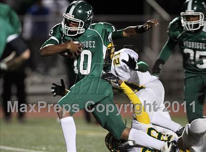 Thumbnail 2 in Vanden @ Rodriguez photogallery.