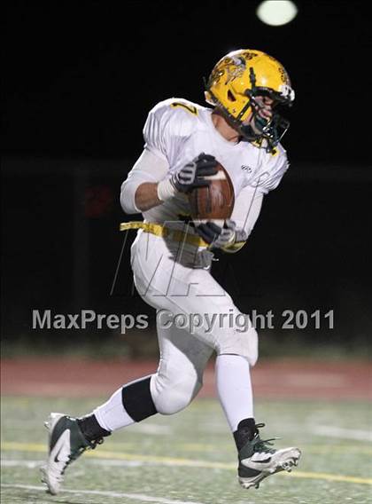 Thumbnail 1 in Vanden @ Rodriguez photogallery.