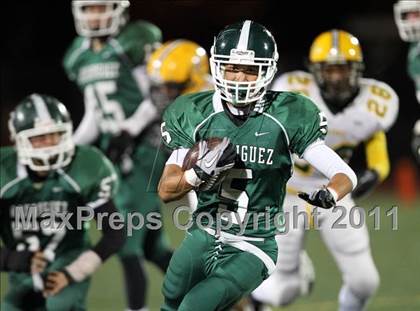 Thumbnail 2 in Vanden @ Rodriguez photogallery.