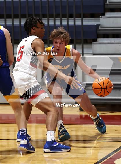 Thumbnail 2 in SouthLake Christian Academy @ Providence Day photogallery.