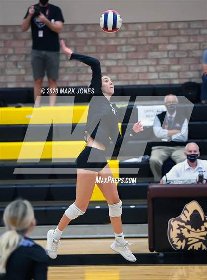 Thumbnail 3 in Northwest Christian vs. Valley Christian (AIA 3A Final) photogallery.