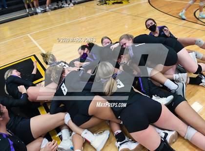 Thumbnail 2 in Northwest Christian vs. Valley Christian (AIA 3A Final) photogallery.