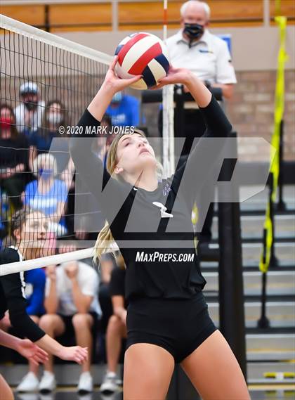 Thumbnail 3 in Northwest Christian vs. Valley Christian (AIA 3A Final) photogallery.