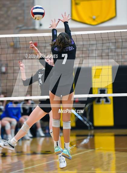 Thumbnail 1 in Northwest Christian vs. Valley Christian (AIA 3A Final) photogallery.