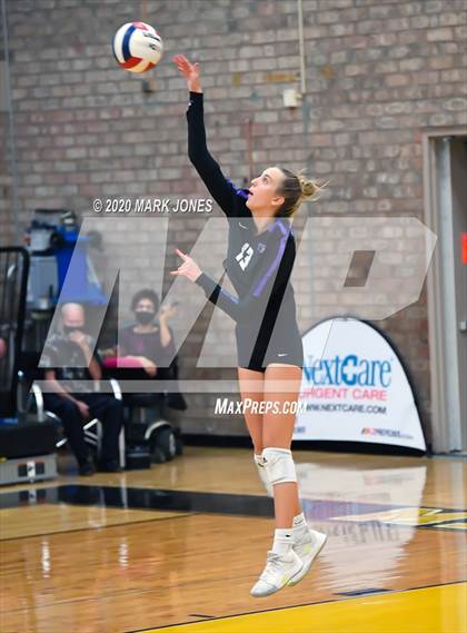 Thumbnail 2 in Northwest Christian vs. Valley Christian (AIA 3A Final) photogallery.