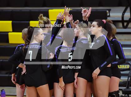 Thumbnail 3 in Northwest Christian vs. Valley Christian (AIA 3A Final) photogallery.