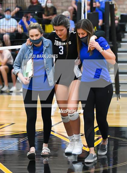 Thumbnail 2 in Northwest Christian vs. Valley Christian (AIA 3A Final) photogallery.