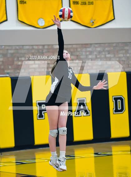 Thumbnail 1 in Northwest Christian vs. Valley Christian (AIA 3A Final) photogallery.