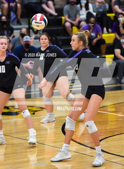 Thumbnail 1 in Northwest Christian vs. Valley Christian (AIA 3A Final) photogallery.