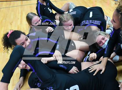 Thumbnail 3 in Northwest Christian vs. Valley Christian (AIA 3A Final) photogallery.