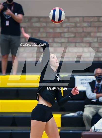 Thumbnail 2 in Northwest Christian vs. Valley Christian (AIA 3A Final) photogallery.
