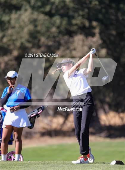 Thumbnail 2 in Sierra Foothill League Tournament photogallery.