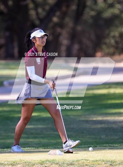 Thumbnail 3 in Sierra Foothill League Tournament photogallery.