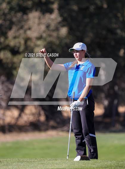 Thumbnail 3 in Sierra Foothill League Tournament photogallery.