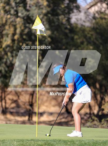 Thumbnail 2 in Sierra Foothill League Tournament photogallery.