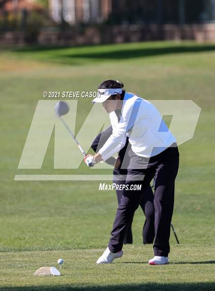 Thumbnail 2 in Sierra Foothill League Tournament photogallery.