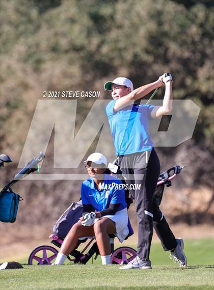 Thumbnail 2 in Sierra Foothill League Tournament photogallery.