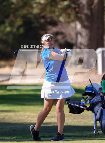 Thumbnail 2 in Sierra Foothill League Tournament photogallery.
