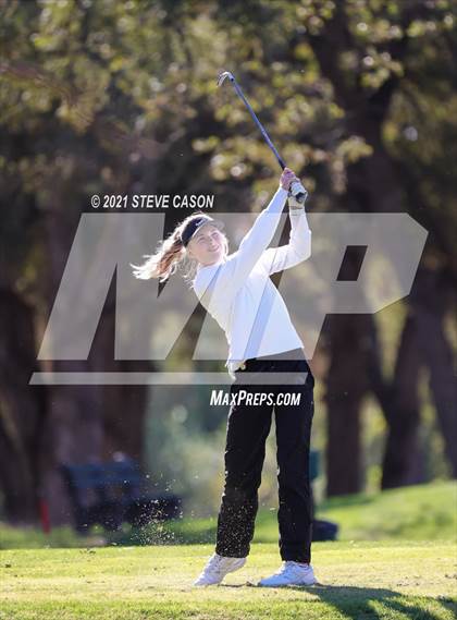 Thumbnail 2 in Sierra Foothill League Tournament photogallery.