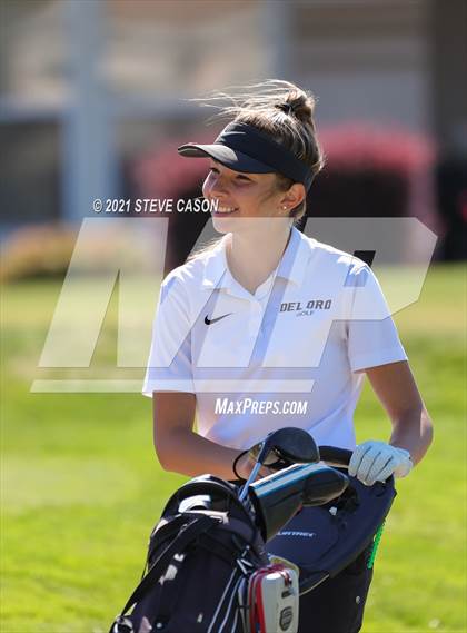 Thumbnail 2 in Sierra Foothill League Tournament photogallery.