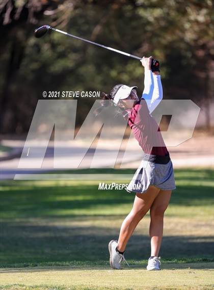 Thumbnail 3 in Sierra Foothill League Tournament photogallery.
